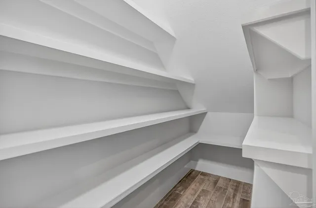 $715,000 | 907 Bay Boulevard, Pensacola, FL 32503