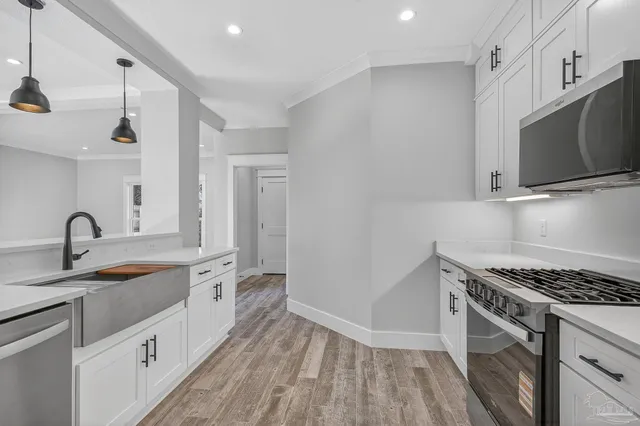 $715,000 | 907 Bay Boulevard, Pensacola, FL 32503