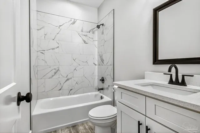 $715,000 | 907 Bay Boulevard, Pensacola, FL 32503