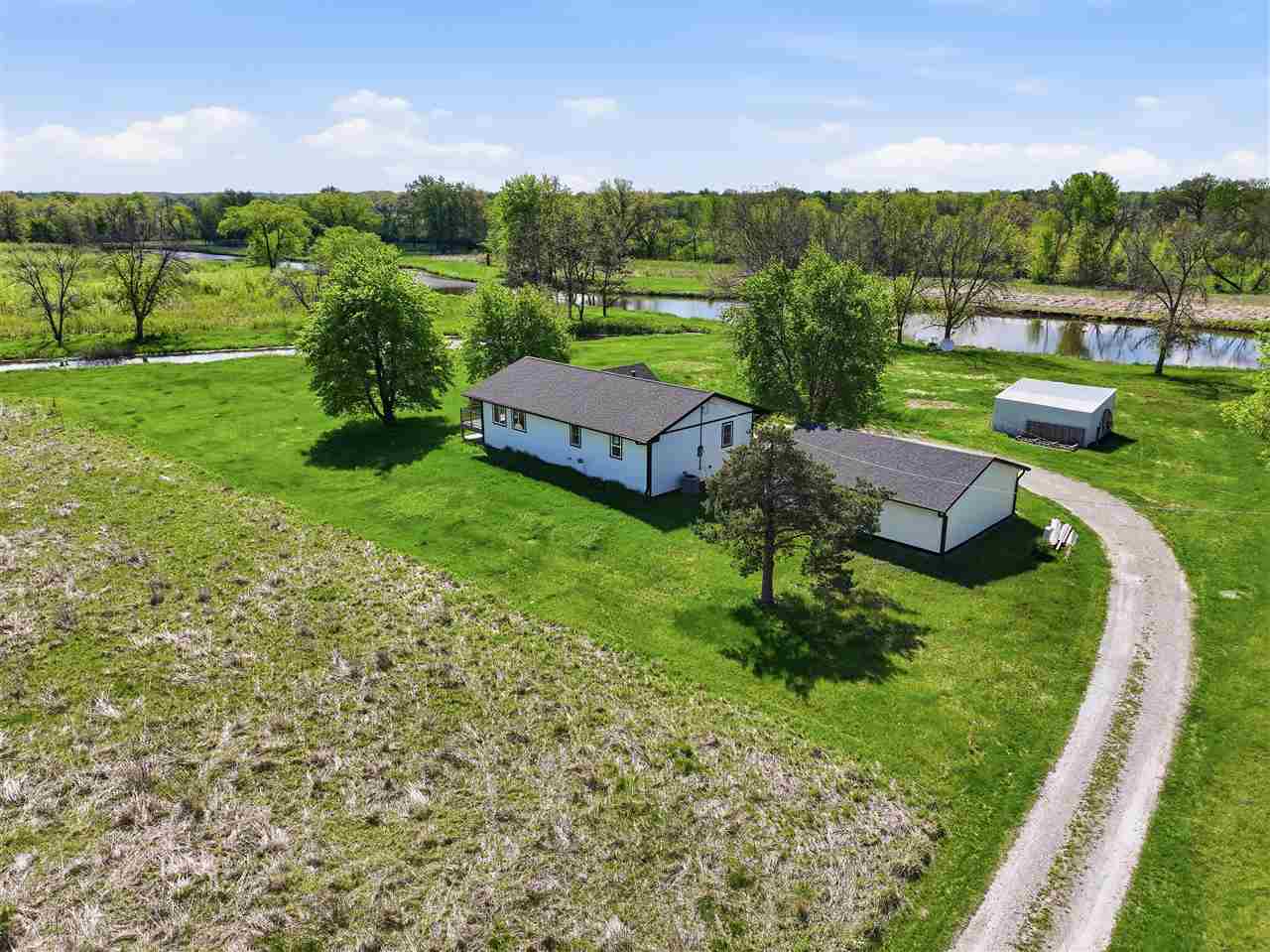 1870 170th Street Nichols, IA 52766 - Photo 6 of 23 Gallery Image 6