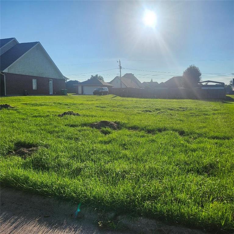 104 Buckingham Street Laplace, LA 70068 - Photo 2 of 3