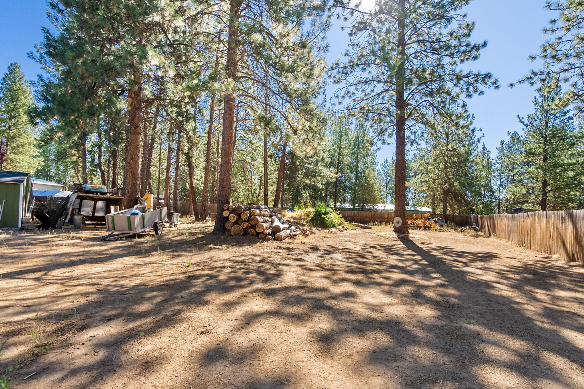 19275 Cherokee Road Bend, OR 97702 - Photo 38 of 47 38-web-or-mls-Riley Visuals-38