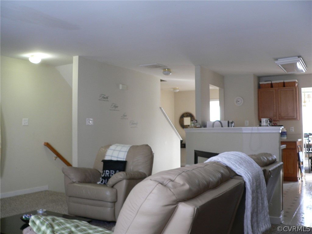 13478 Ridgemoor Lane Midlothian, VA 23114 - Photo 9 of 32 Gallery Image 9