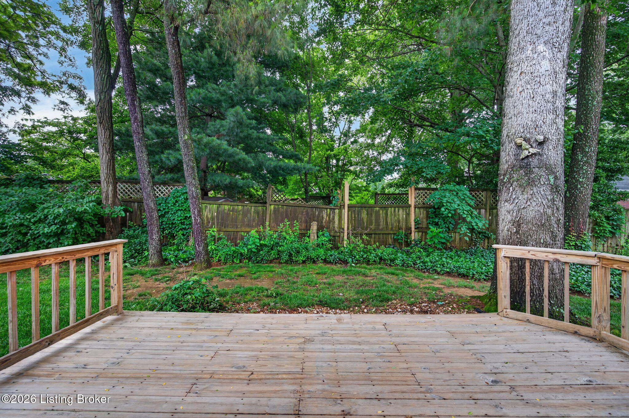 10504 Edgewater Road Louisville, KY 40223 - Photo 52 of 55 Backyard