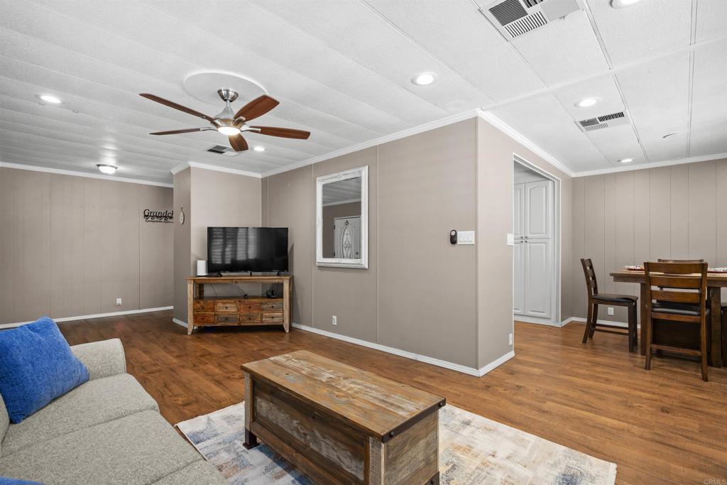 1925 Otay Lakes Road, Unit 19 Chula Vista, CA 91913 - Photo 11 of 40