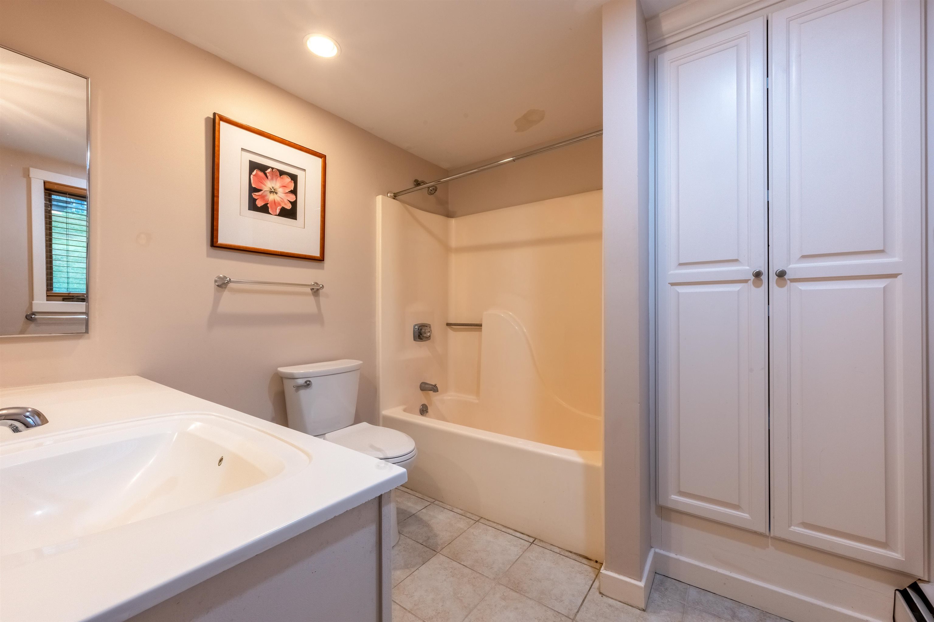 108 Mountains Edge Road, Unit 305 West Windsor, VT 05037 - Photo 17 of 25