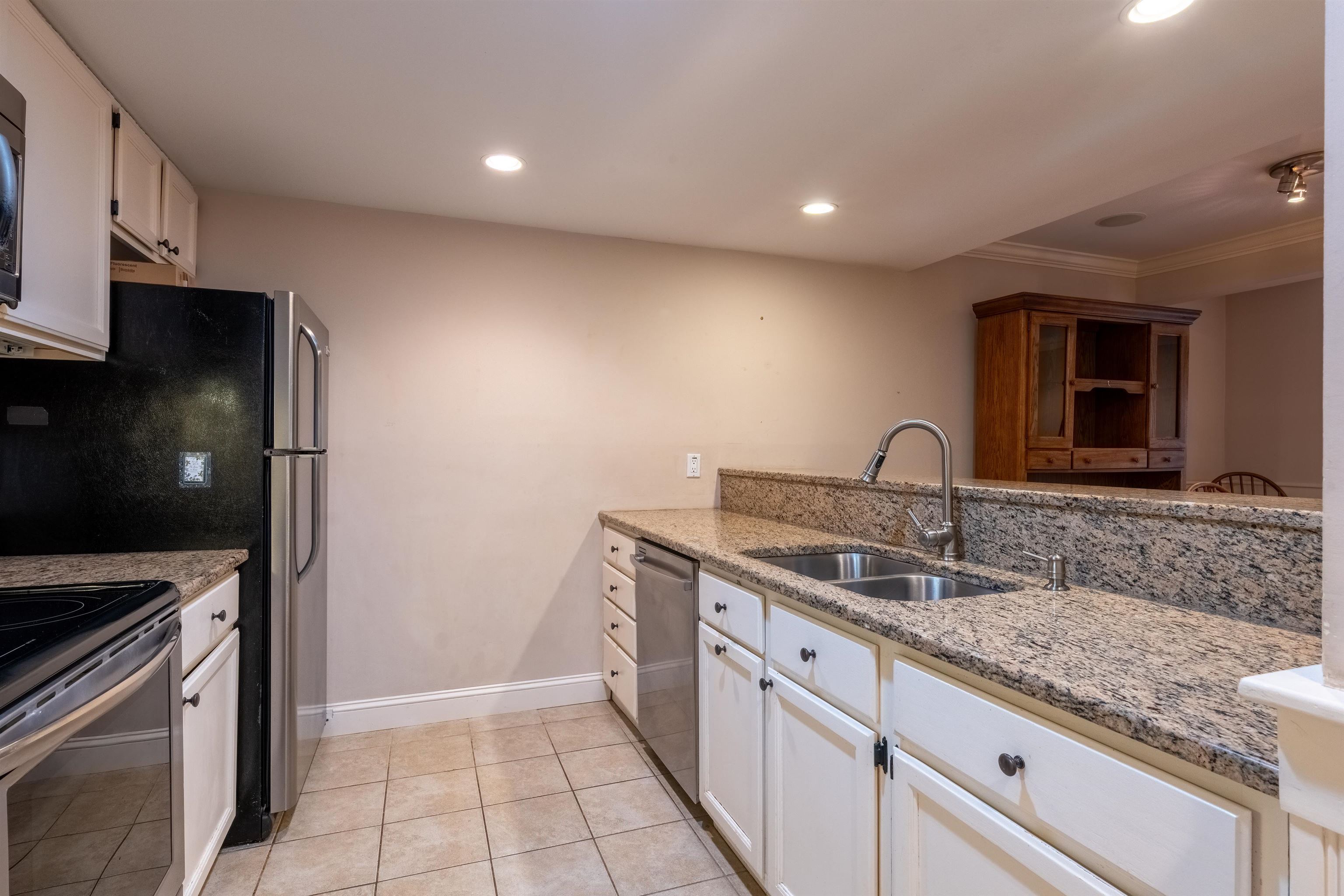 108 Mountains Edge Road, Unit 305 West Windsor, VT 05037 - Photo 8 of 25