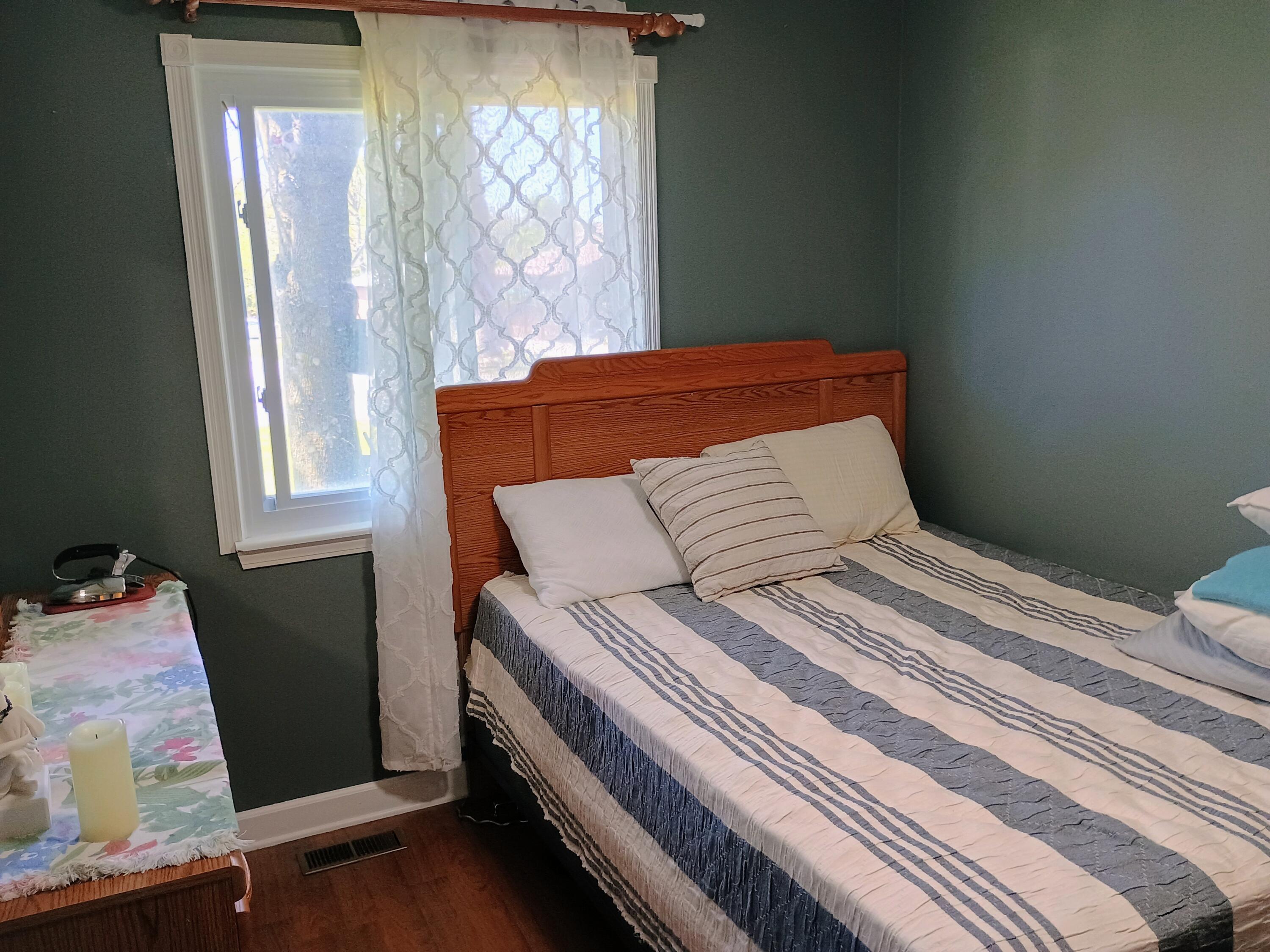 2736 Gilbert Road Lansing, MI 48911 - Photo 15 of 42 IMG_20250509_135903387_HDR_AE