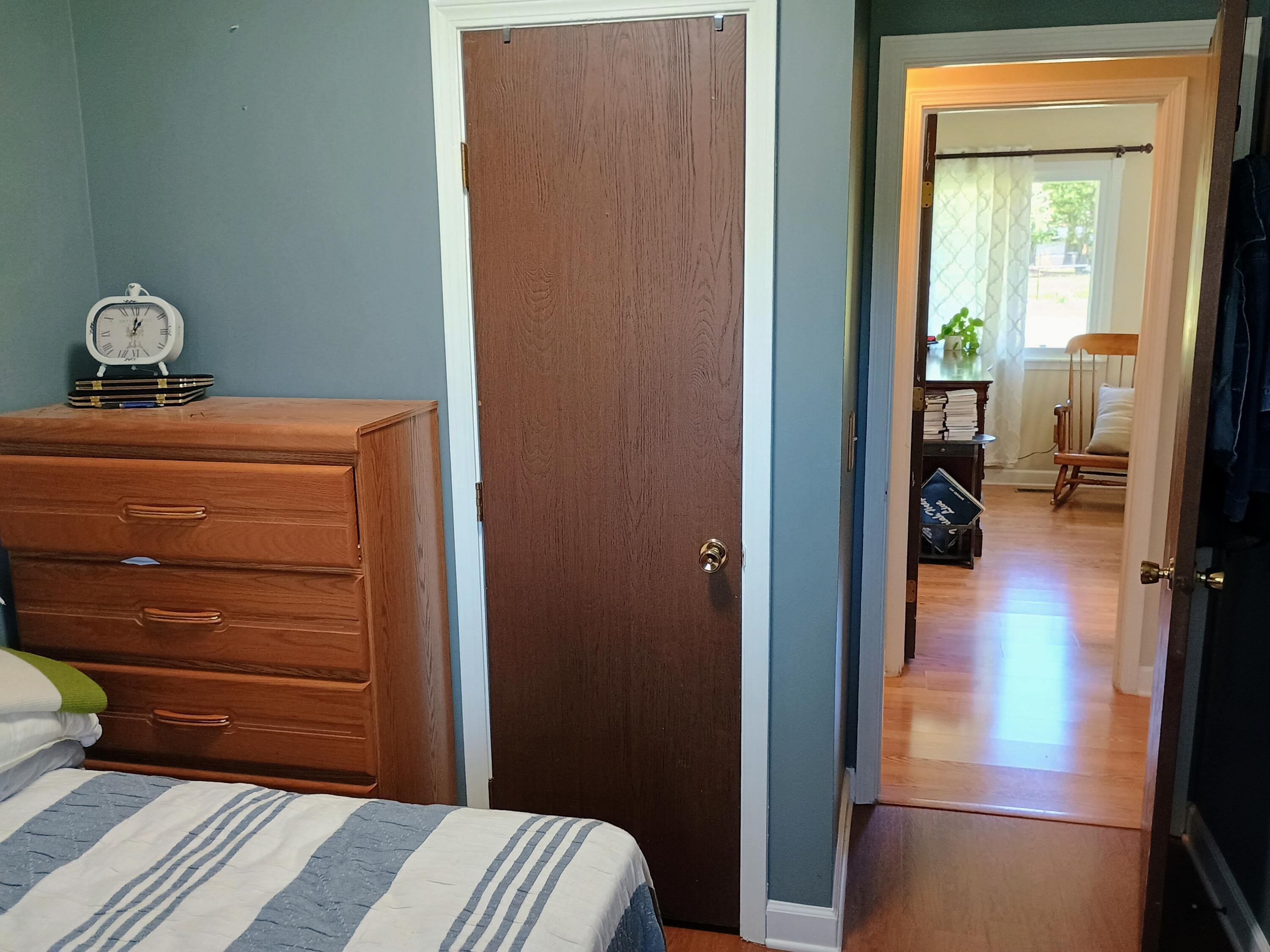 2736 Gilbert Road Lansing, MI 48911 - Photo 16 of 42 IMG_20250509_135916282_HDR_AE