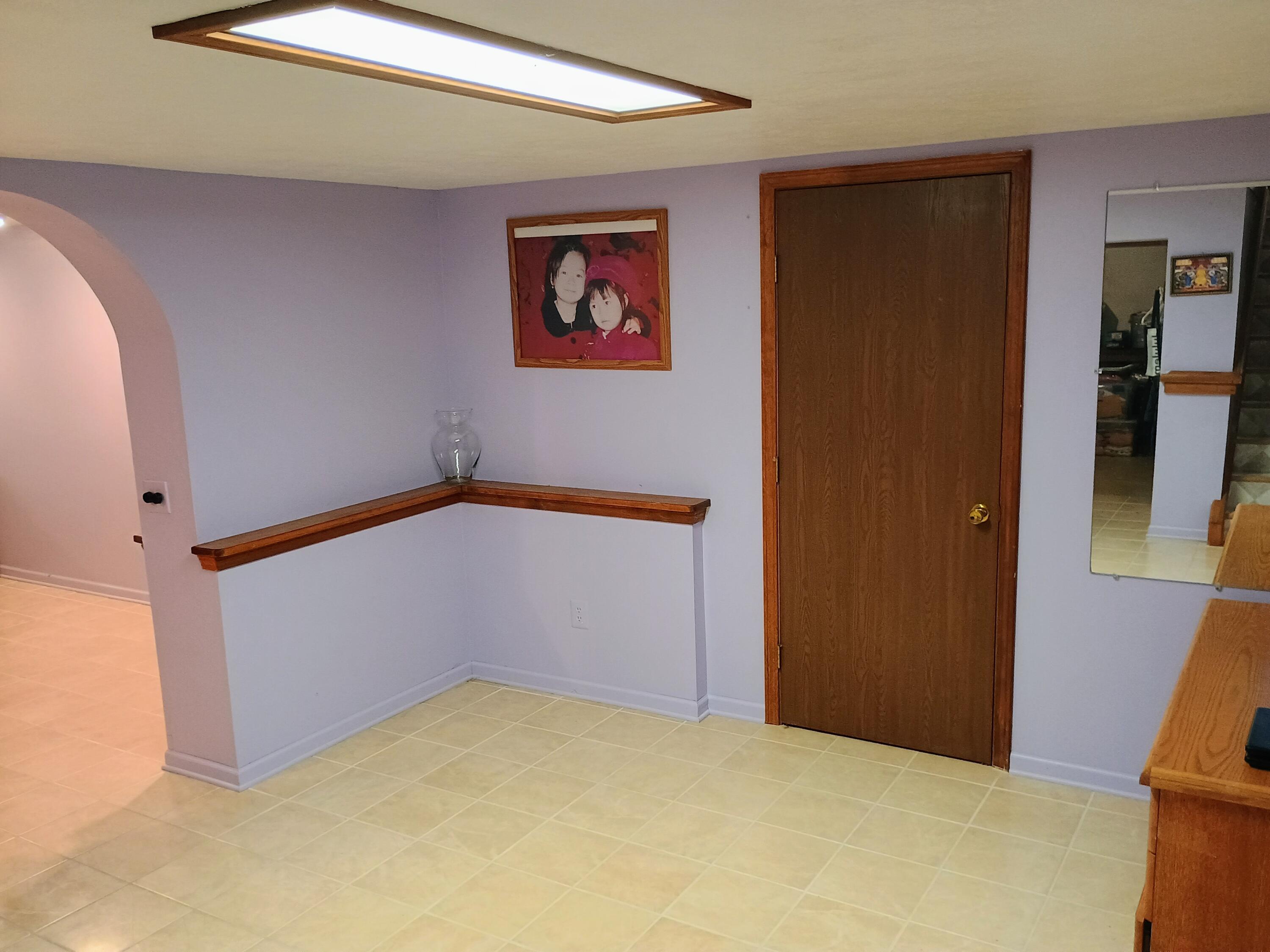 2736 Gilbert Road Lansing, MI 48911 - Photo 24 of 42 IMG_20250509_140242158_HDR_AE