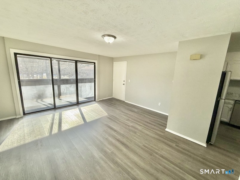 164 Towne House Road, Unit 164 Hamden, CT 06514 - Photo 3 of 11