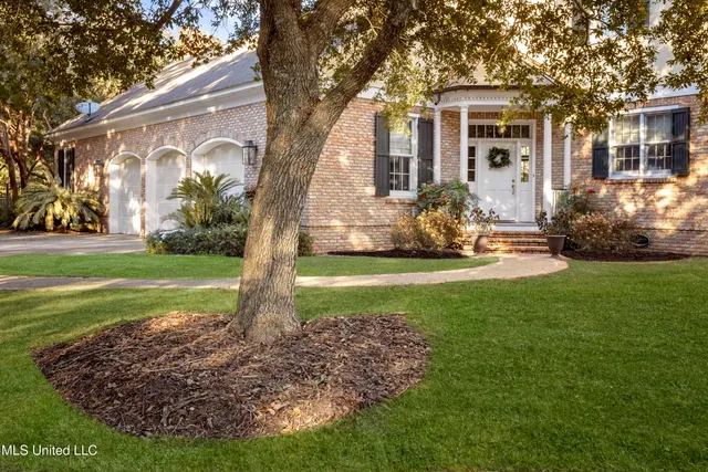 $1,200,000 | 1315 East 2nd Street, Pass Christian, MS 39571