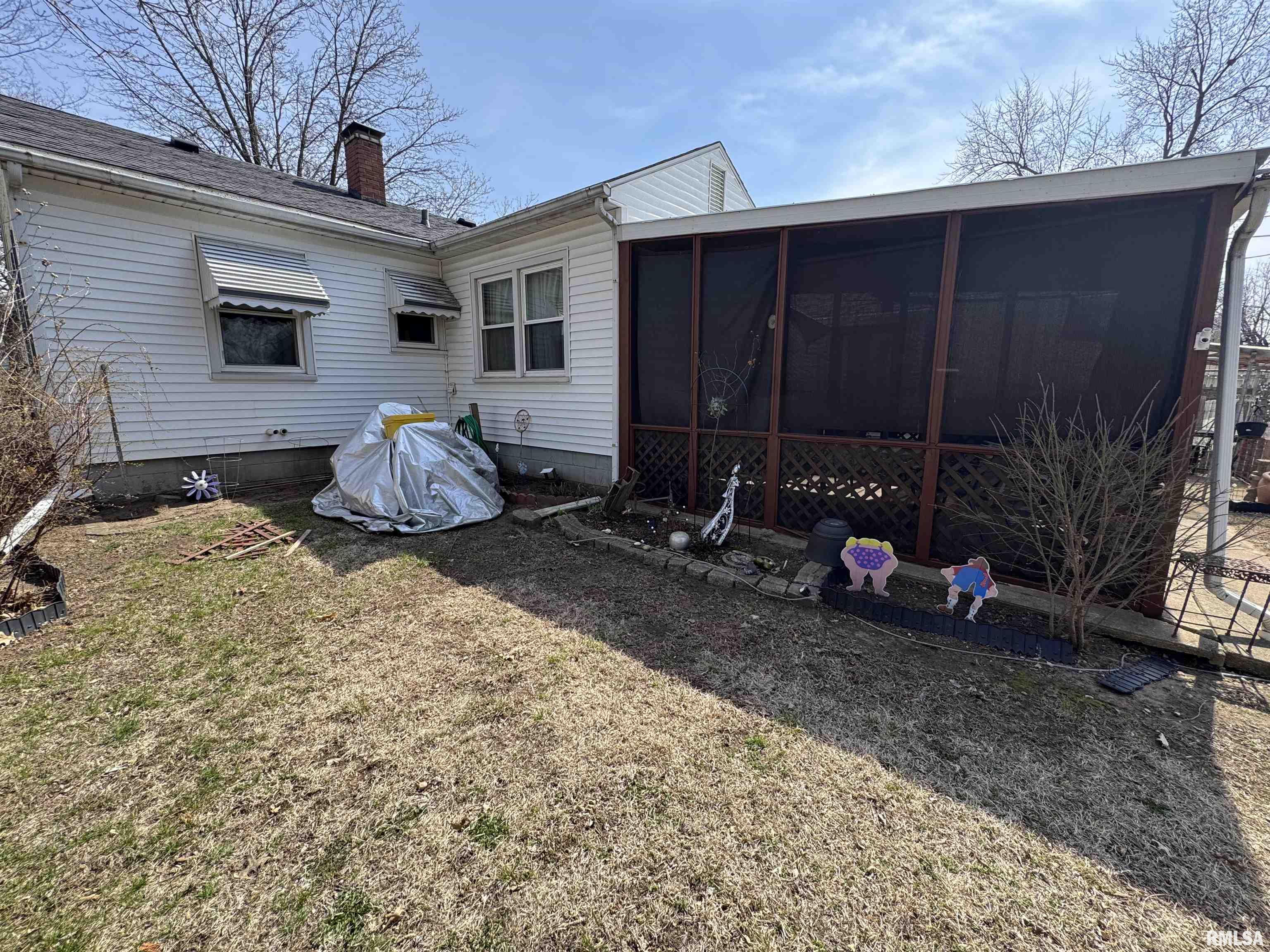 1503 Summer Street Pekin, IL 61554 - Photo 23 of 35