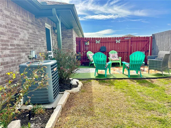 $199,000 | 1004 Leah Drive, Troy, TX 76579