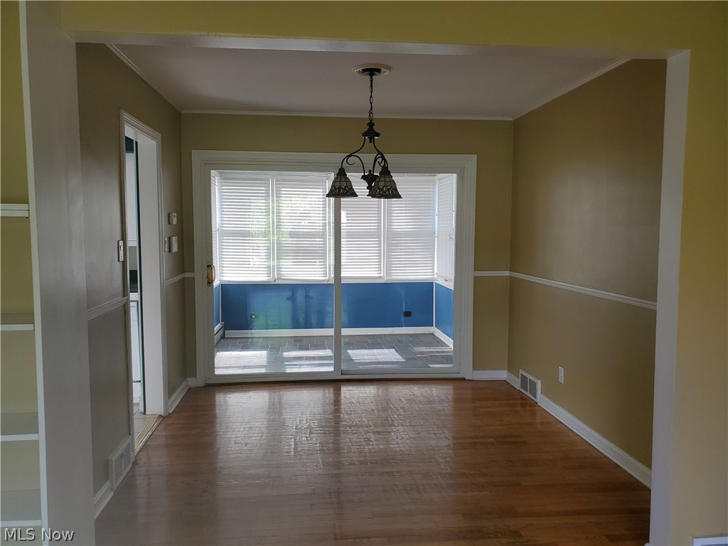 3706 Winchell Road Beachwood, OH 44122 - Photo 5 of 29 Gallery Image 5
