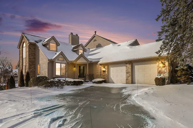 $679,900 | 18269 Blue Heron Drive East, Unit 16, Northville, MI 48168