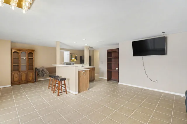 $679,900 | 18269 Blue Heron Drive East, Unit 16, Northville, MI 48168