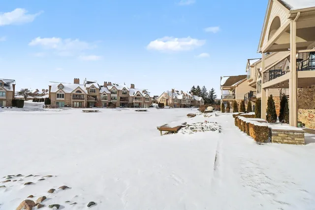 $679,900 | 18269 Blue Heron Drive East, Unit 16, Northville, MI 48168