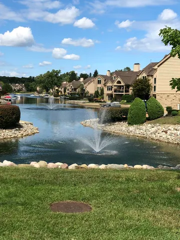 $679,900 | 18269 Blue Heron Drive East, Unit 16, Northville, MI 48168