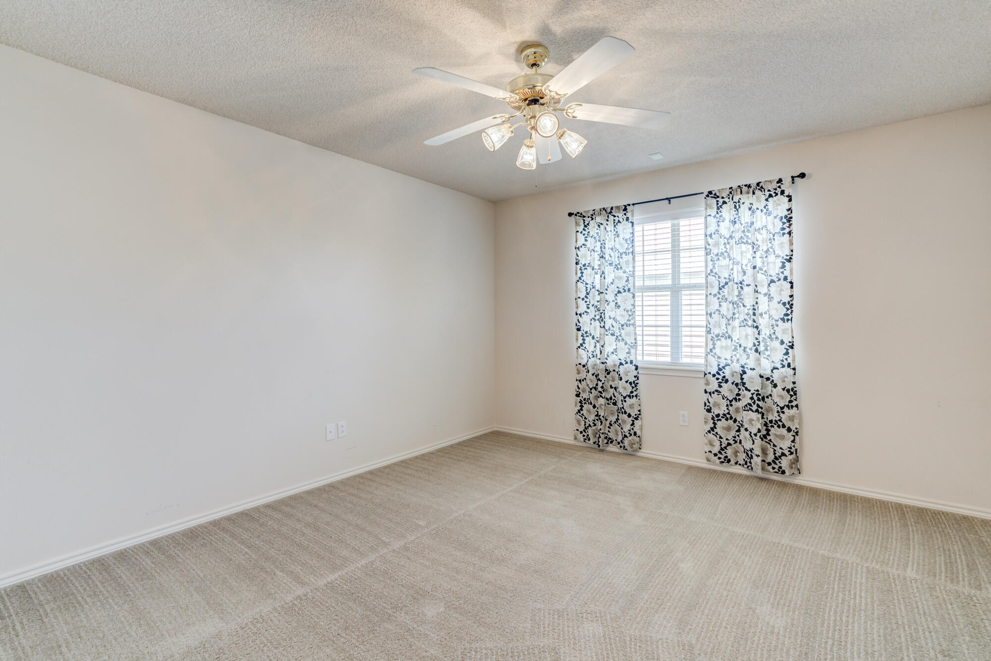 5914 88th Place Lubbock, TX 79424 - Photo 34 of 40 DSC08785_6_7_8_9