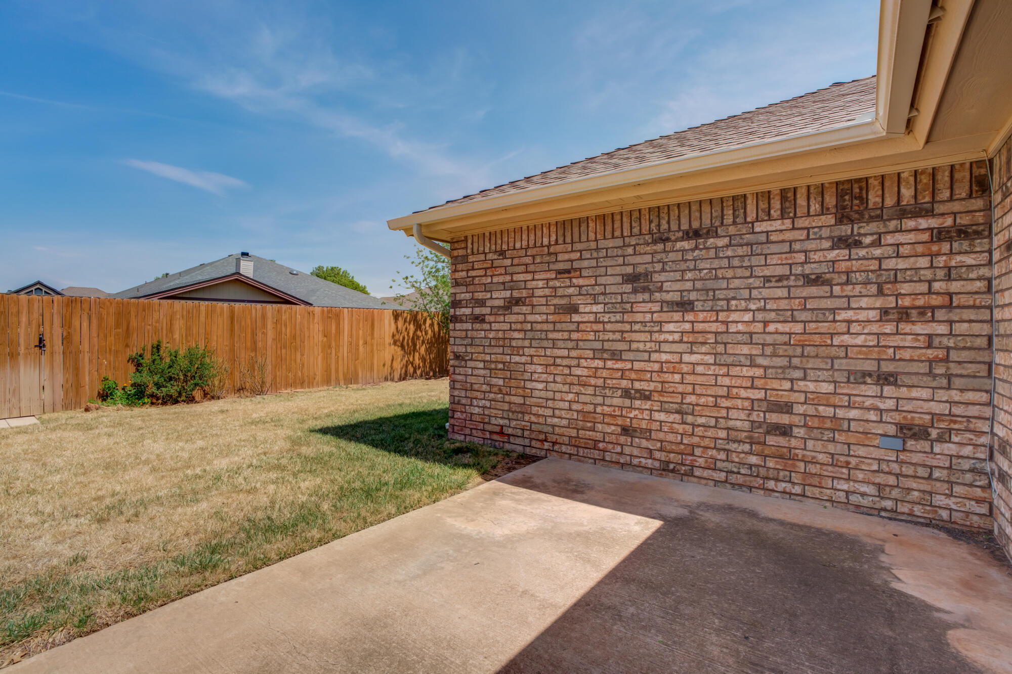 5914 88th Place Lubbock, TX 79424 - Photo 35 of 39 a view of a backyard