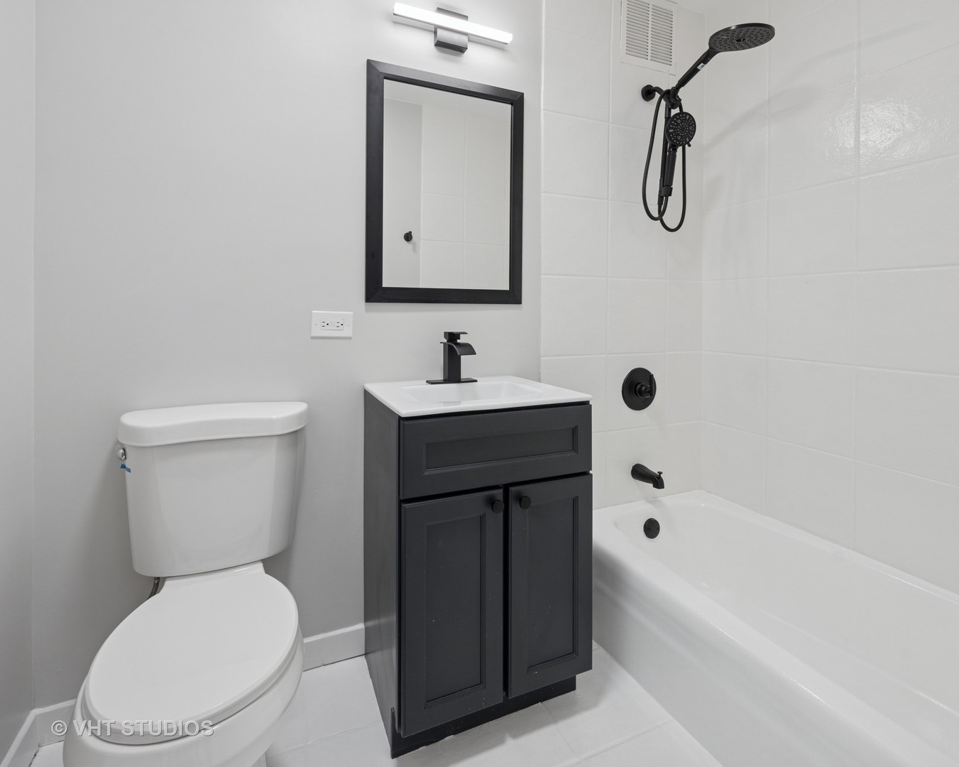 655 West Irving Park Road, Unit 2608 Chicago, IL 60613 - Photo 13 of 19 Gallery Image 13
