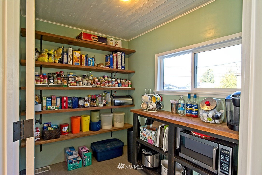 328 West Ridge Road Moses Lake, WA 98837 - Photo 7 of 20 Gallery Image 7