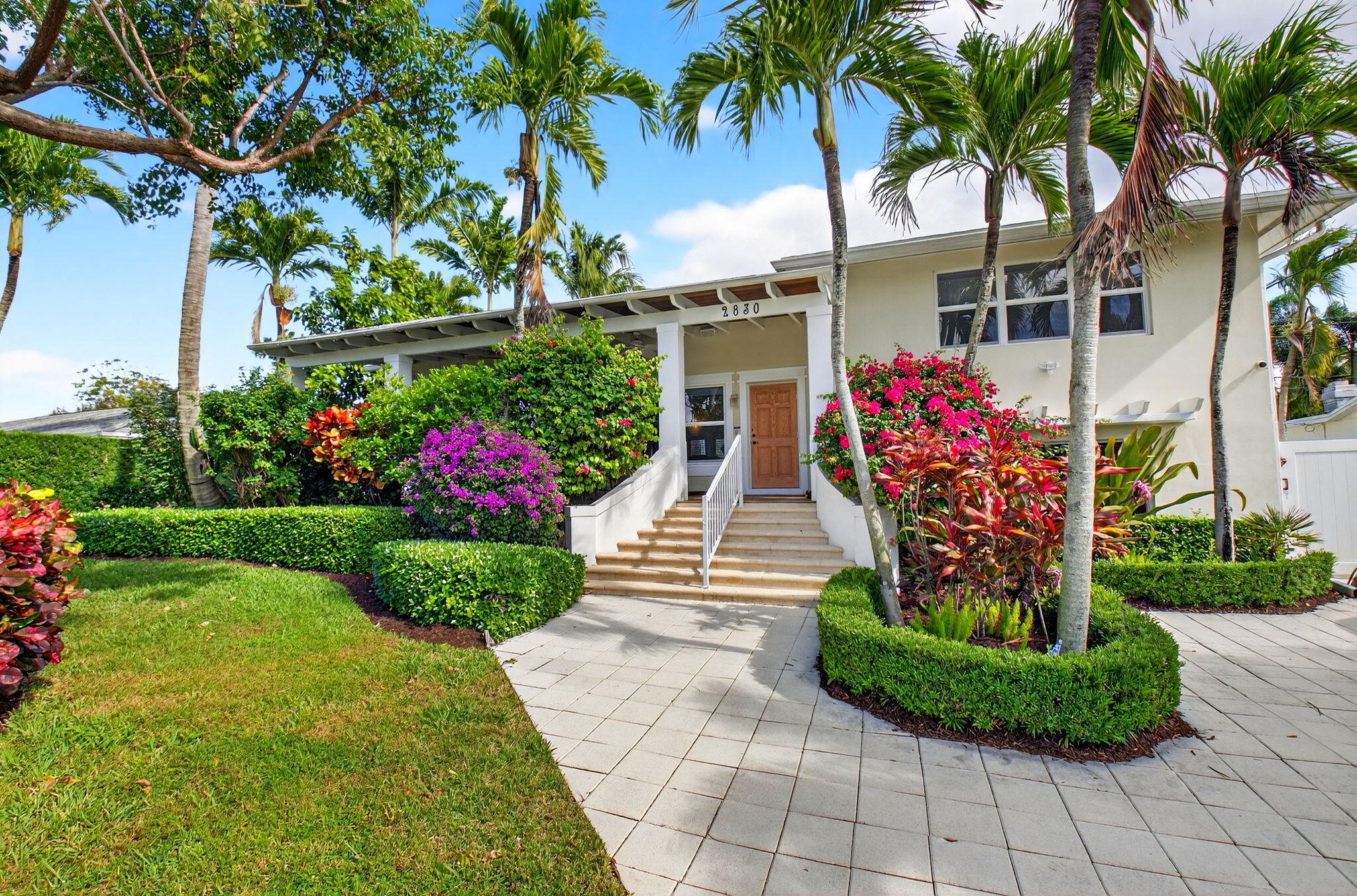2830 Southwest 6th Street Boynton Beach, FL 33435 - Photo 3 of 51 2-web-or-mls-DSC_3286