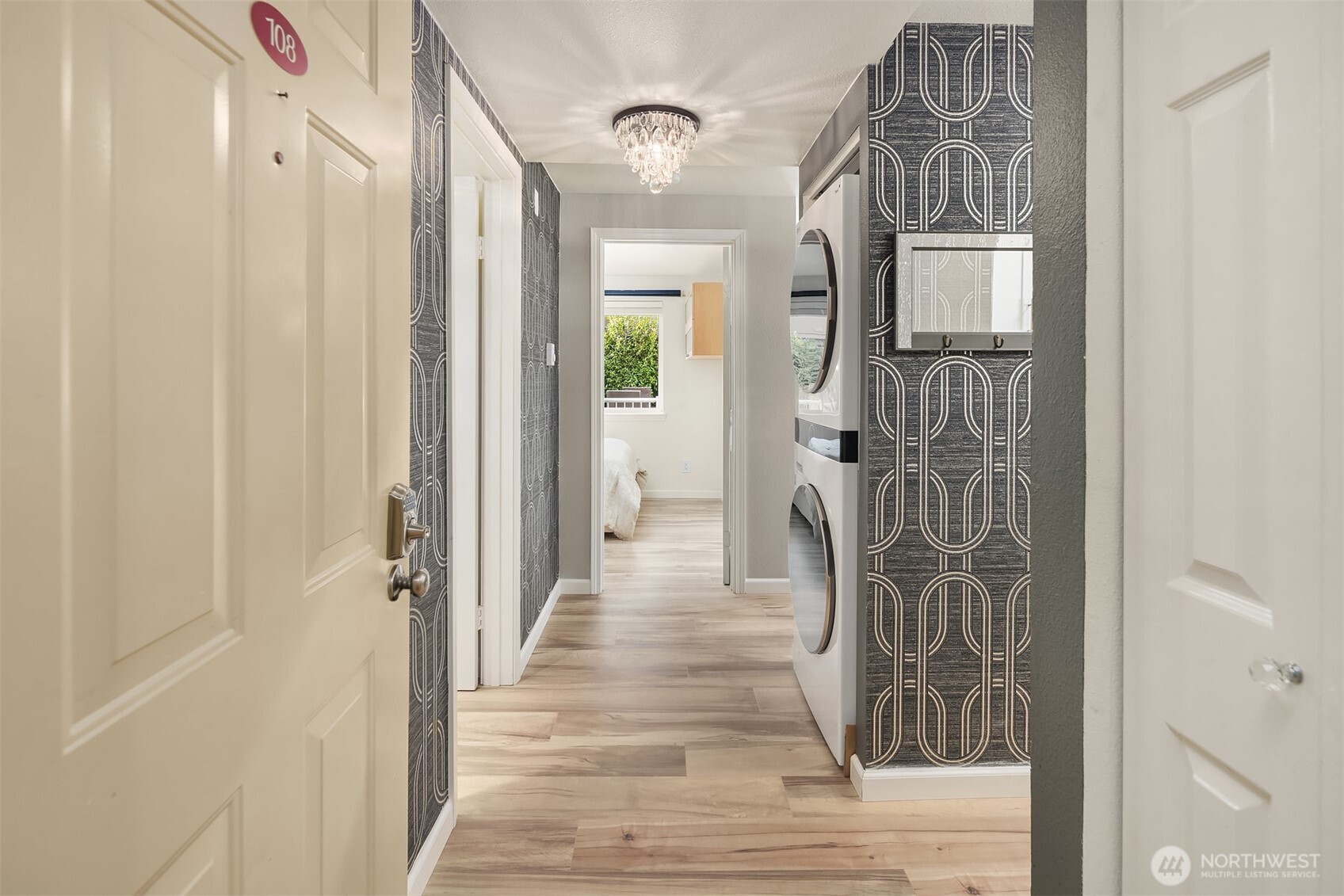 2152 North 112th Street, Unit 108 Seattle, WA 98133 - Photo 12 of 22