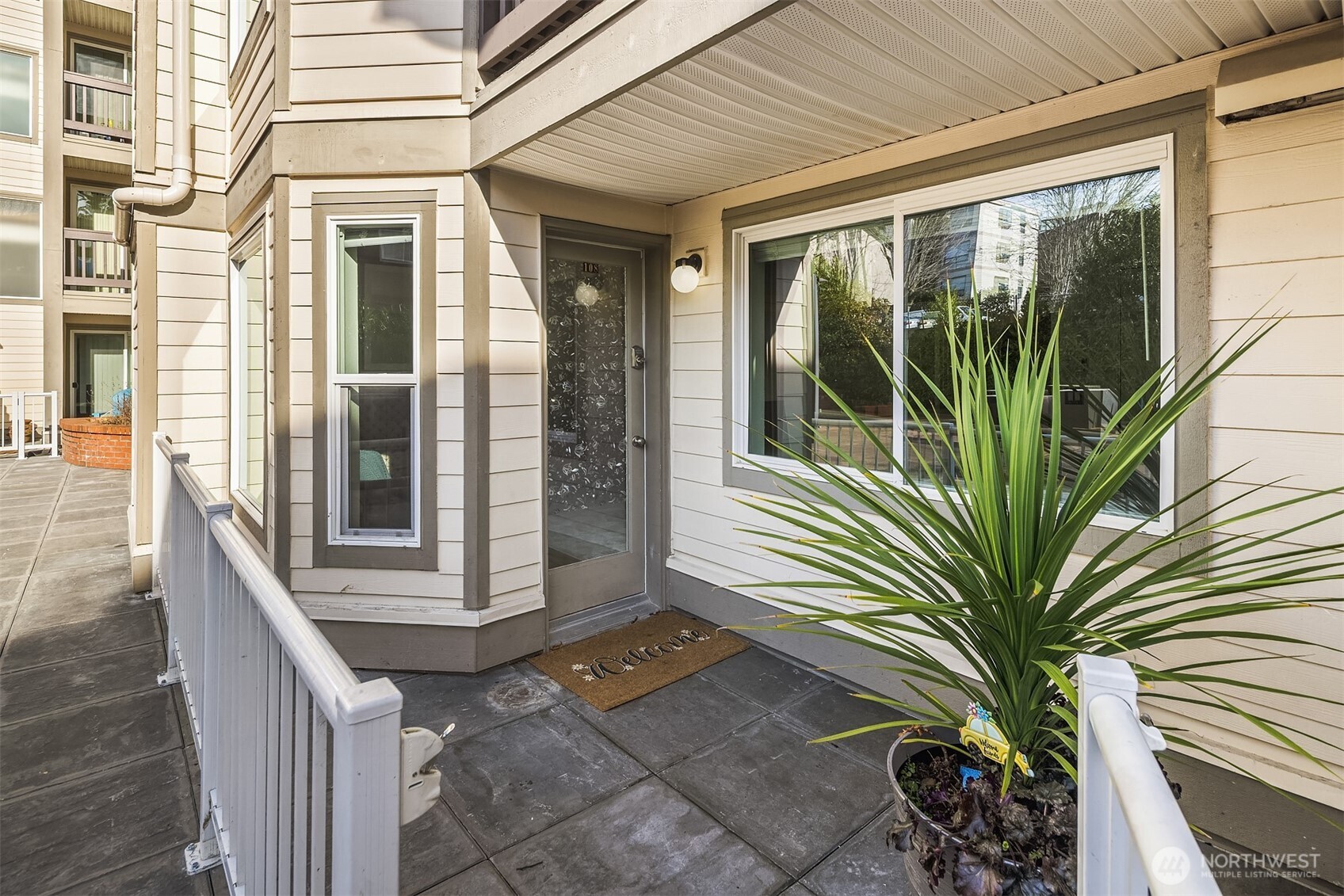 2152 North 112th Street, Unit 108 Seattle, WA 98133 - Photo 17 of 22