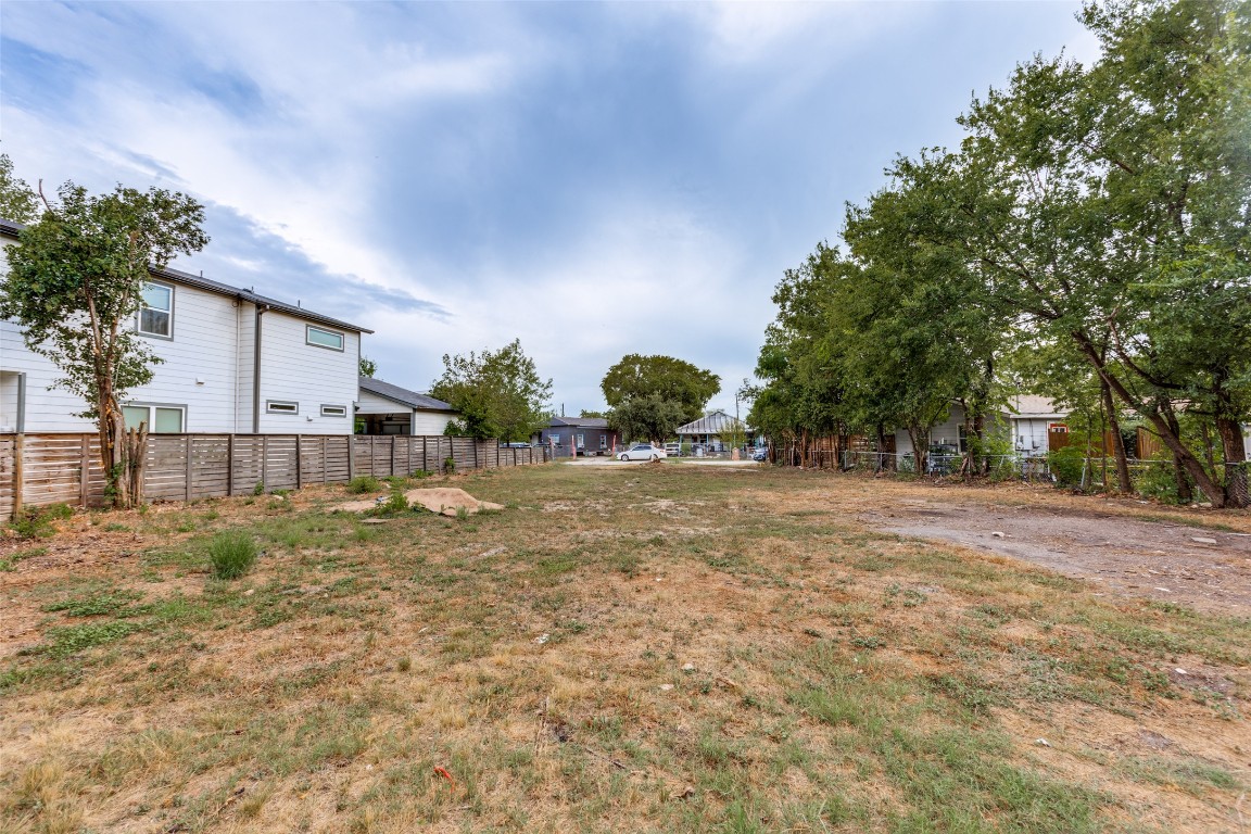 6806 Cruz Street Austin, TX 78741 - Photo 6 of 9 a view of backyard of house