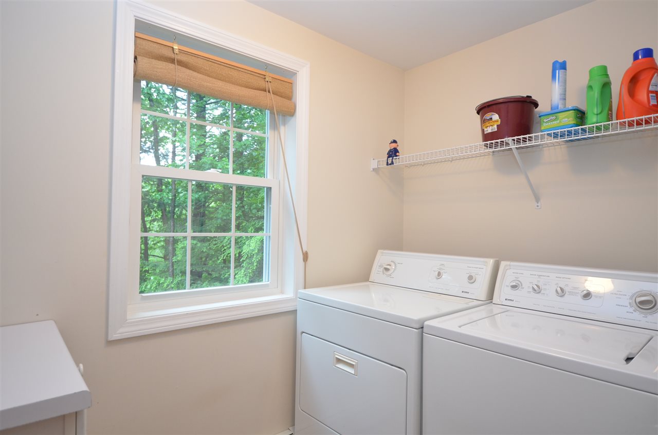 358 Beech Road Eliot, ME 03903 - Photo 16 of 36