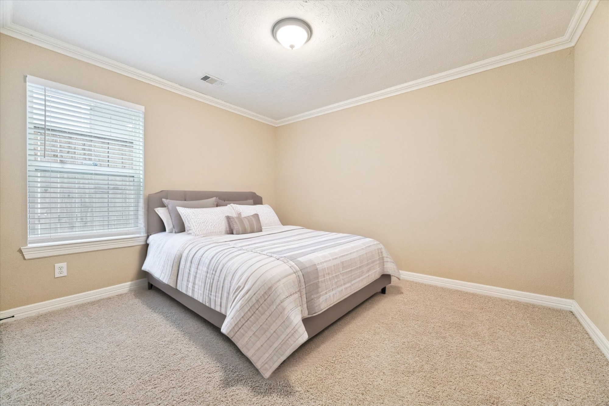 5939 Kiam Street, Unit A Houston, TX 77007 - Photo 4 of 18