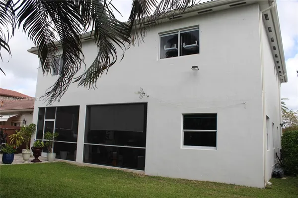 $780,000 | 15580 Southwest 176th Terrace, Miami, FL 33187