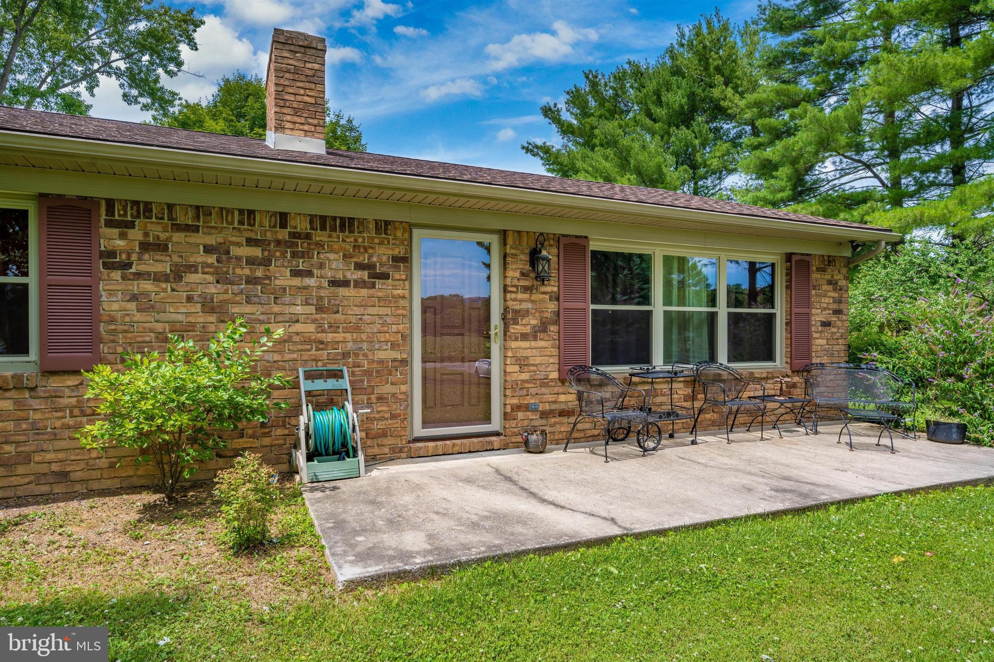 12302 Itnyre Road Smithsburg, MD 21783 - Photo 3 of 67 Gallery Image 3