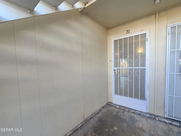 $185,000 | 4141 Westcity Court, Unit 71, El Paso, TX 79902