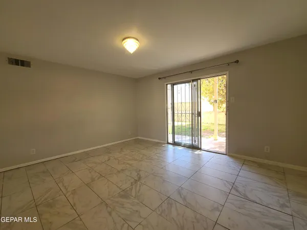 $185,000 | 4141 Westcity Court, Unit 71, El Paso, TX 79902