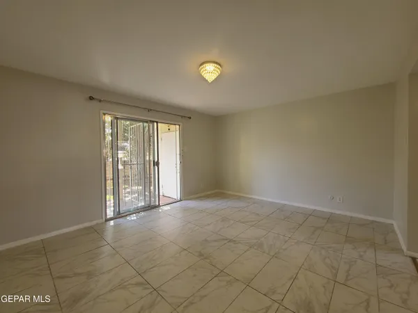 $185,000 | 4141 Westcity Court, Unit 71, El Paso, TX 79902