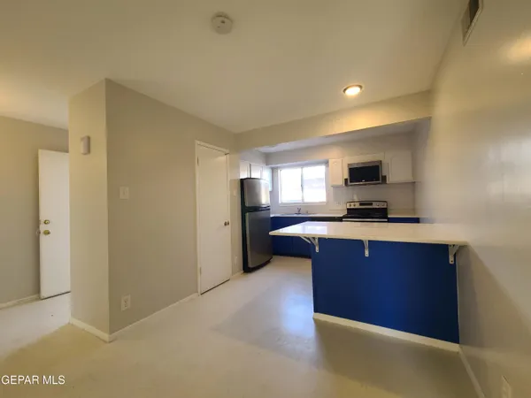$185,000 | 4141 Westcity Court, Unit 71, El Paso, TX 79902