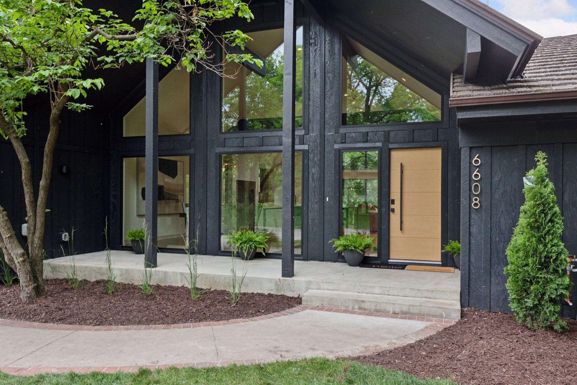 6608 Pawnee Road Edina, MN 55439 - Photo 12 of 67