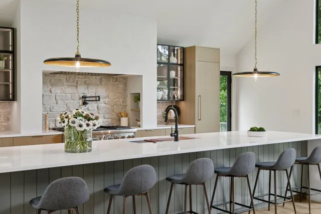 $2,350,000 | 6608 Pawnee Road, Edina, MN 55439