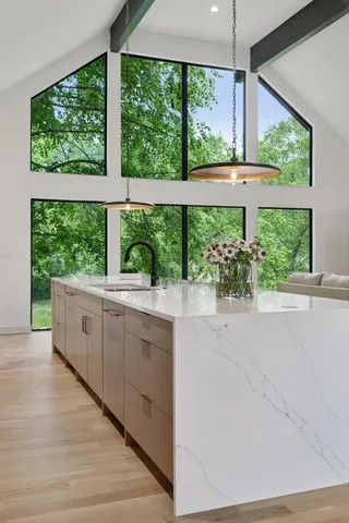 $2,350,000 | 6608 Pawnee Road, Edina, MN 55439