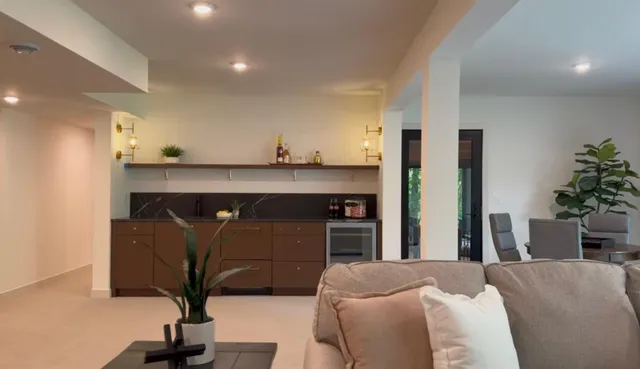 $2,350,000 | 6608 Pawnee Road, Edina, MN 55439