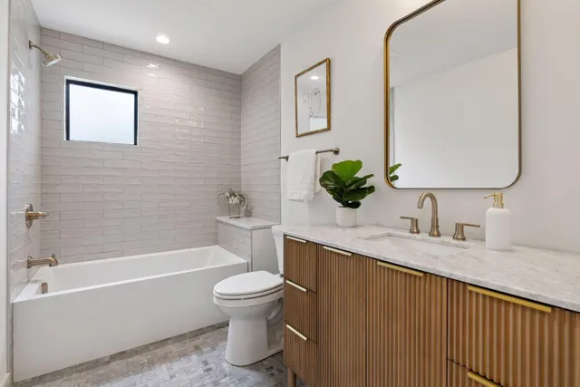 $2,350,000 | 6608 Pawnee Road, Edina, MN 55439