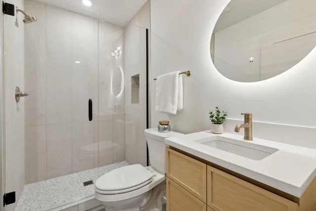 $2,350,000 | 6608 Pawnee Road, Edina, MN 55439