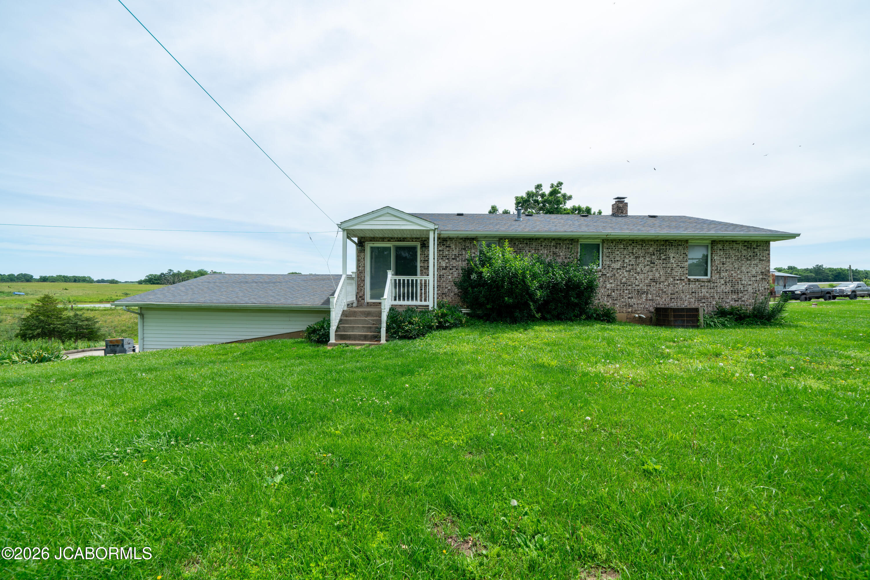 17074 Harris Road Jamestown, MO 65046 - Photo 10 of 52 20260602-DSC08806-HDR