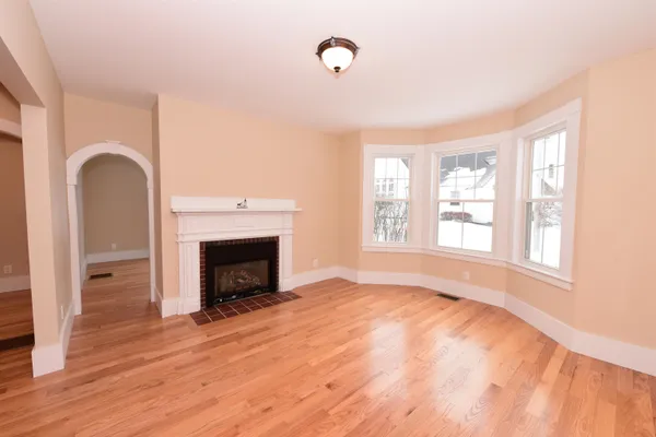 $3,000 | 2535 White Mountain Highway, Conway, NH 03860