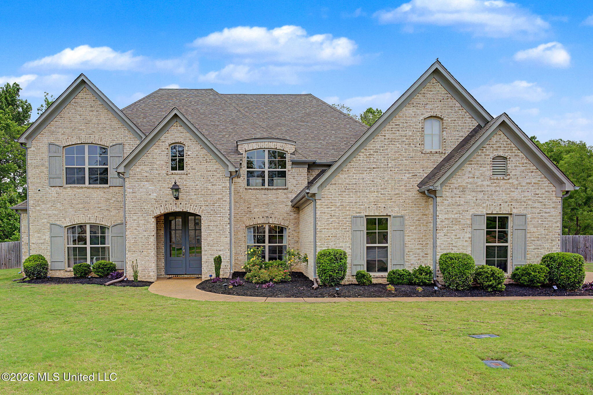 1674 Shepherd Drive Hernando, MS 38632 - Photo 1 of 45 2-web-or-mls-1674 Shepherd Dr-1