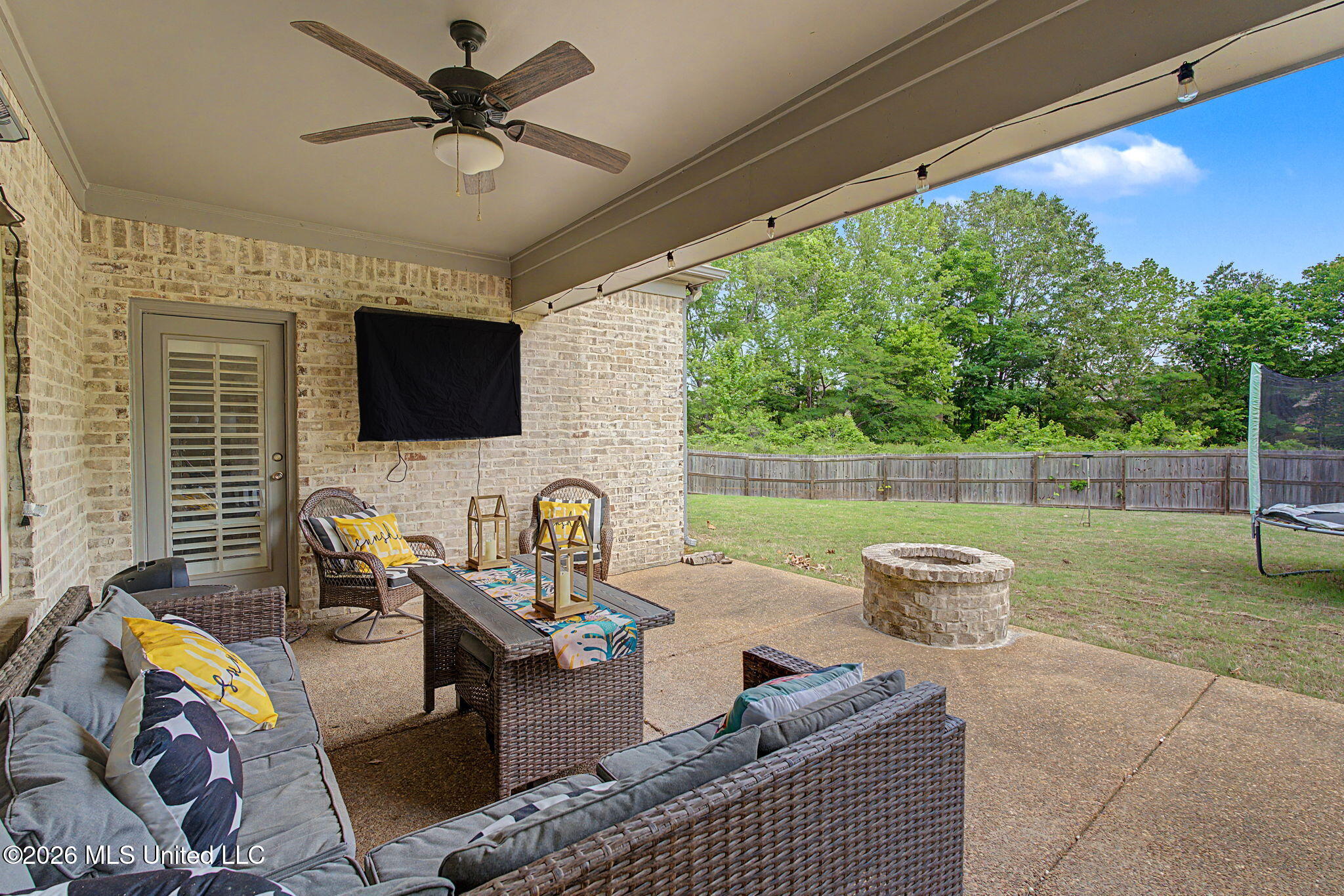 1674 Shepherd Drive Hernando, MS 38632 - Photo 36 of 45 39-web-or-mls-1674 Shepherd Dr-38