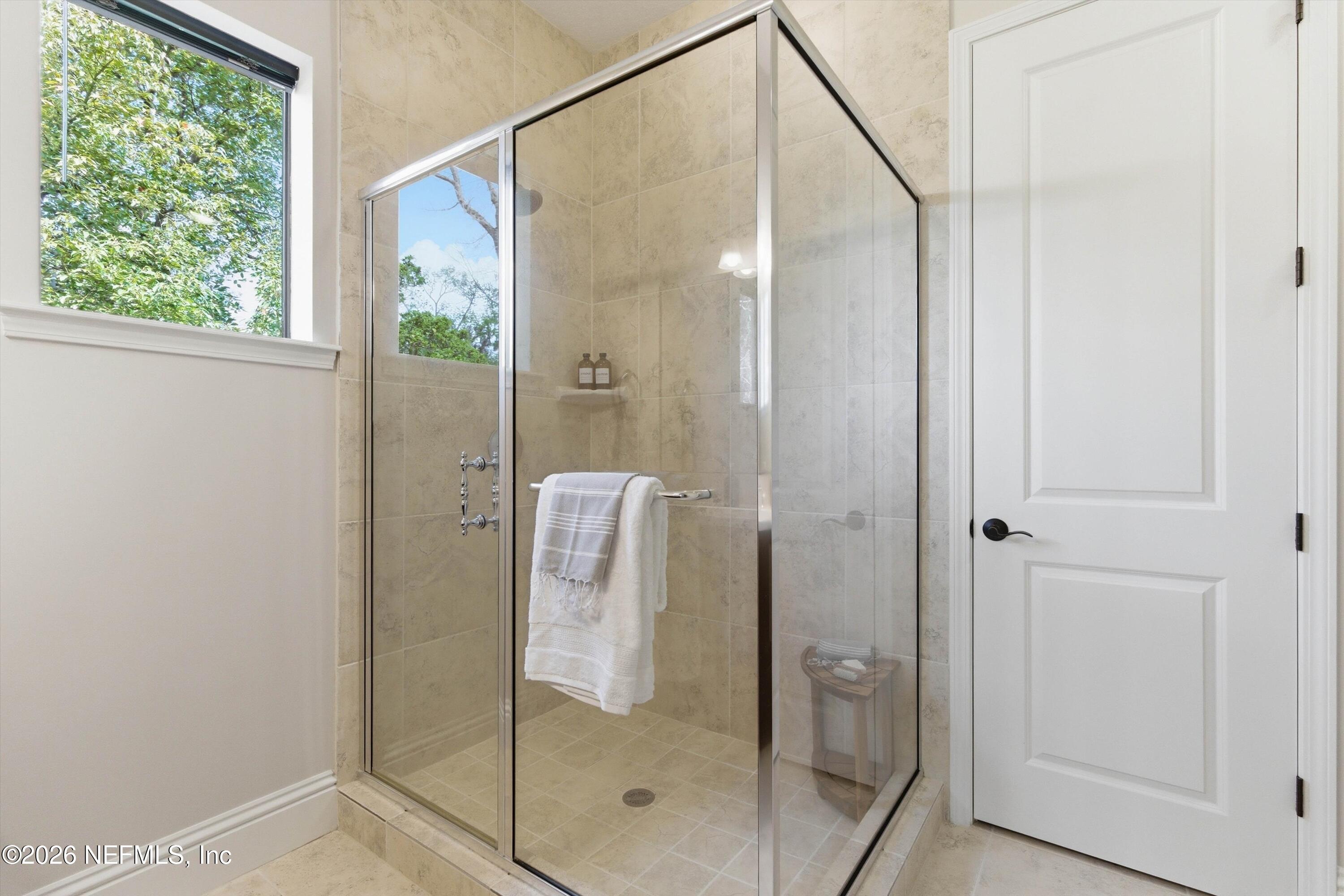 2235 Laurel Road Jacksonville, FL 32207 - Photo 32 of 65 Shower